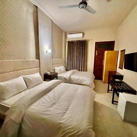 Shelton Hotel Mardan Eksteriør billede