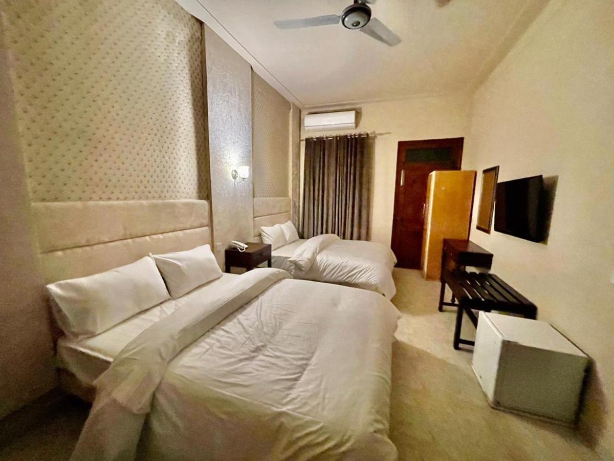 Shelton Hotel Mardan Eksteriør billede